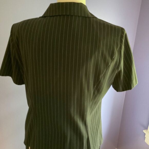 Black Striped 2-Piece Short Sleeve Business Suit size 10P - Picture 2 of 6